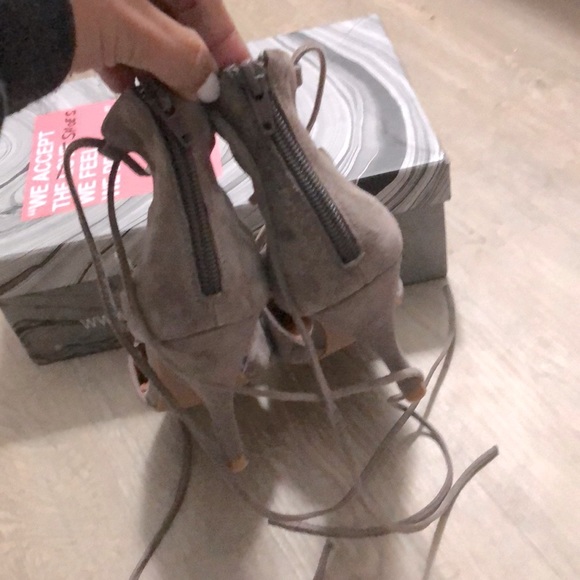 Jeffrey Campbell x Free people taupe heels. Sz 7 - Picture 4 of 4